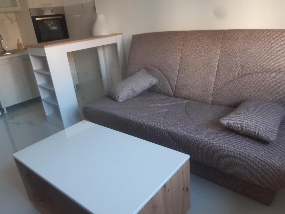Stojanovic Apartments Ni Buitenkant foto
