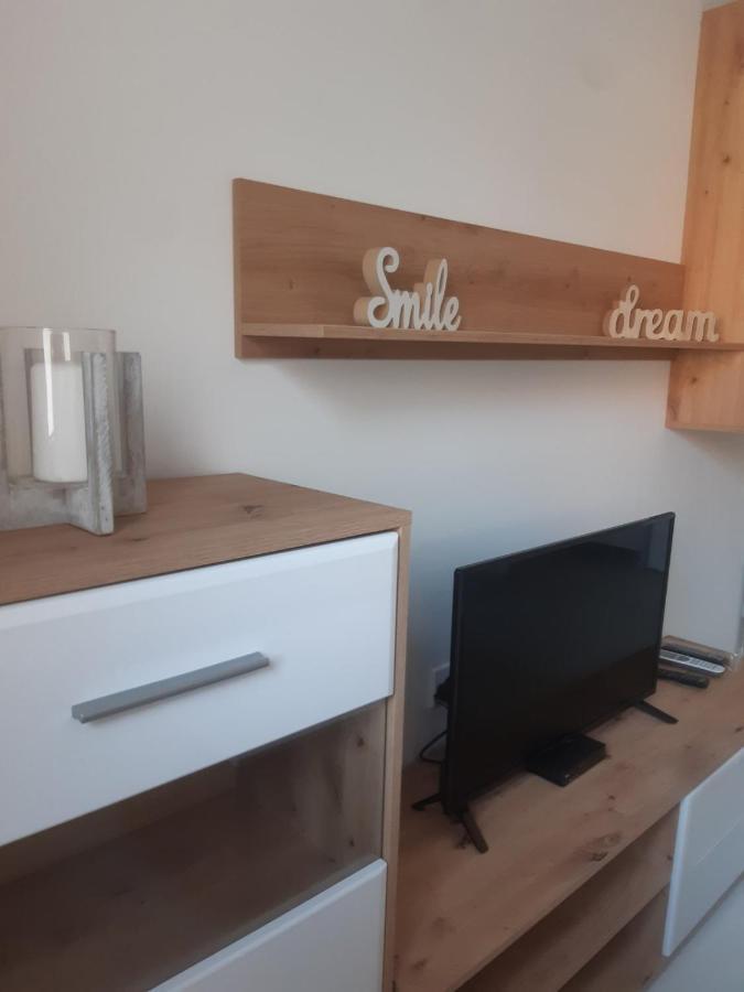 Stojanovic Apartments Ni Buitenkant foto