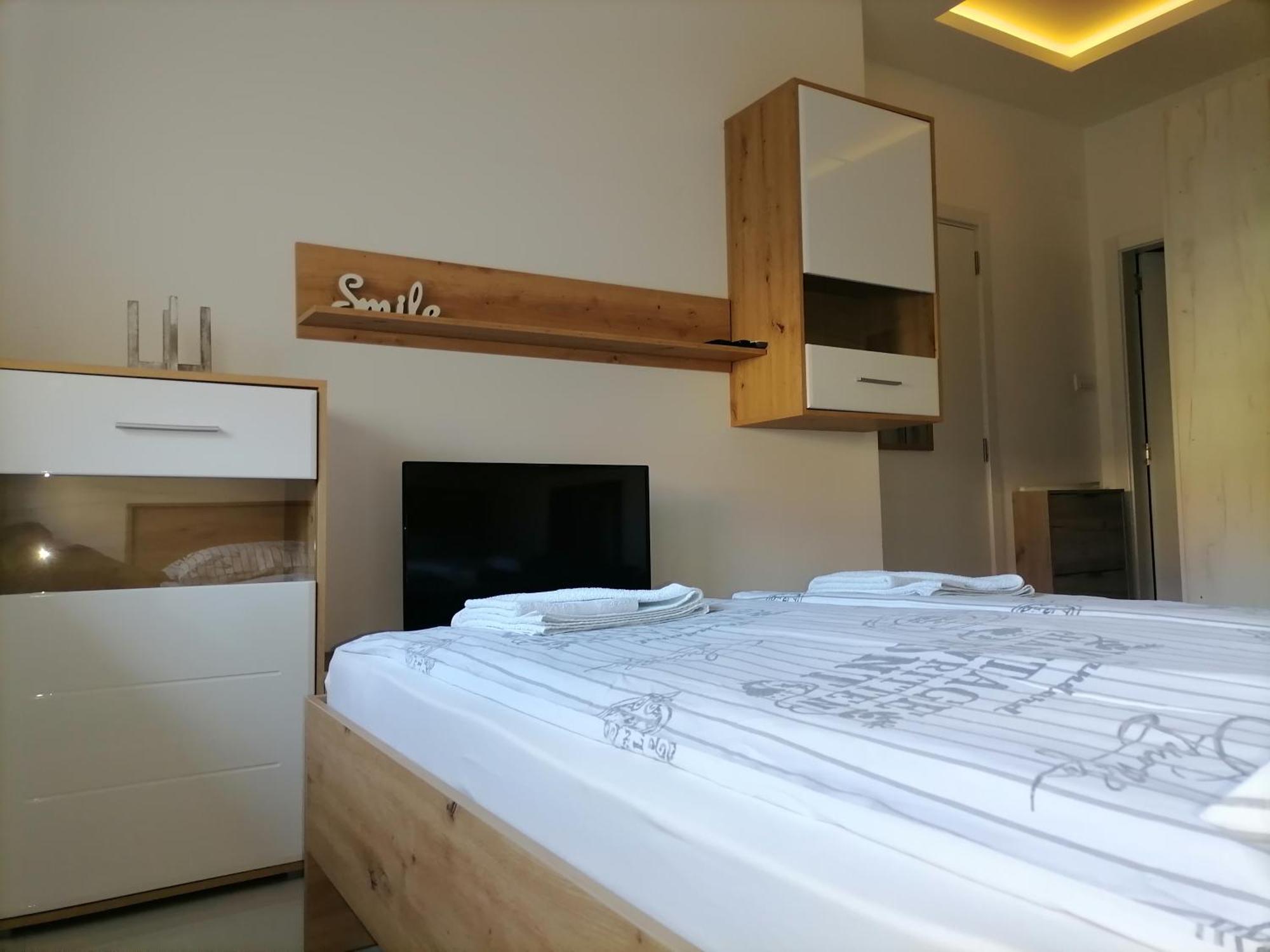 Stojanovic Apartments Ni Buitenkant foto